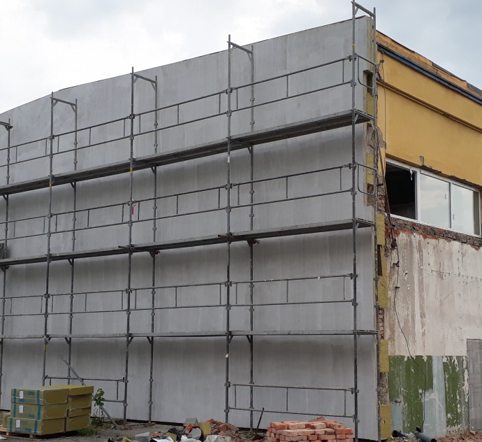 Der Wiederaufbau der  Produktions,- und Lageranlagen in Proboštov wird fortgesetzt