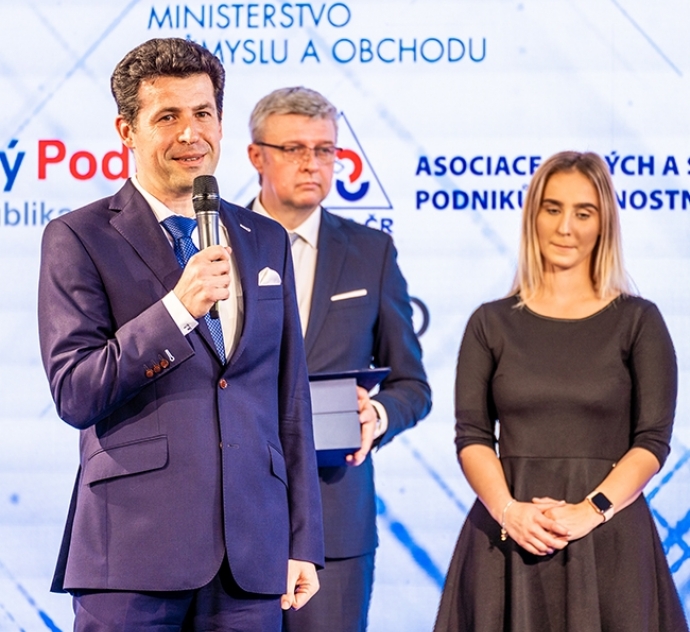 GEWINNER des Nationalen Preises für Qualität im Familienunternehmen